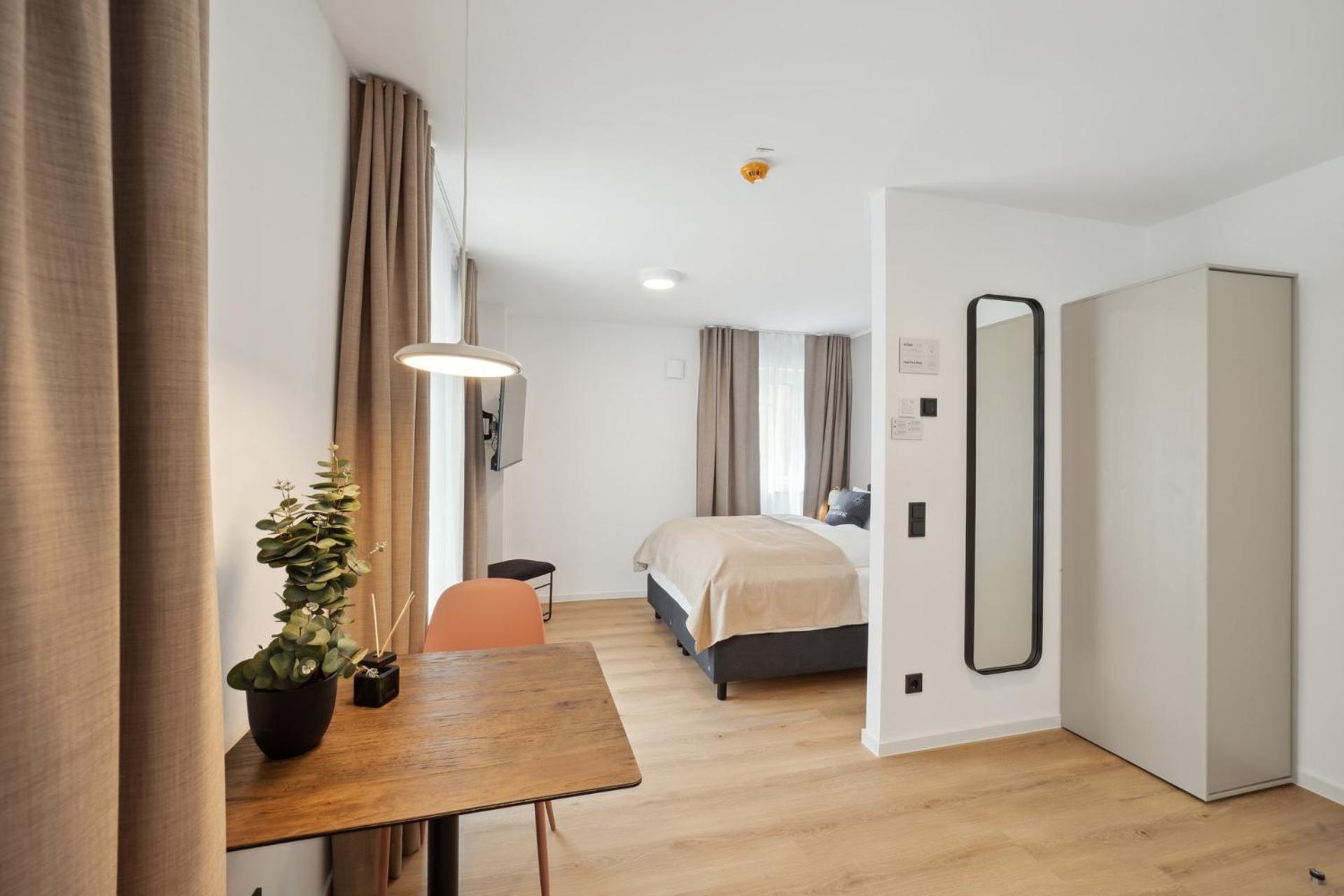 Limehome Nuremberg Celtisplatz Bilik gambar
